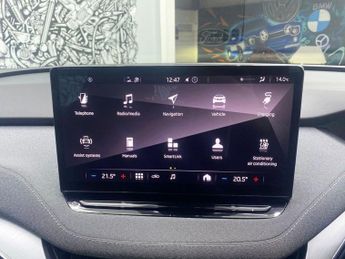 SKODA ENYAQ 82kWh 80 Loft SUV 5dr Electric Auto (204 ps)