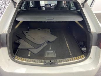 TOYOTA COROLLA 1.8 VVT-h GPF Excel Touring Sports 5dr Petrol Hybrid CVT Euro 6 