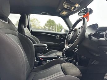 MINI HATCH 1.5 Cooper Sport Hatchback 3dr Petrol Steptronic Euro 6 (s/s) (1