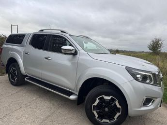 NISSAN NAVARA 2.3 dCi Tekna Pickup Double Cab 4dr Diesel Auto 4WD Euro 6 (190 