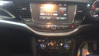 VAUXHALL ASTRA 1.4i Turbo Elite Hatchback 5dr Petrol Auto Euro 6 (s/s) (150 ps)