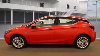 VAUXHALL ASTRA 1.4i Turbo Elite Hatchback 5dr Petrol Auto Euro 6 (s/s) (150 ps)