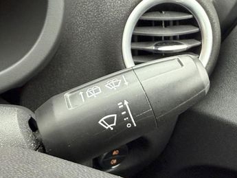 VAUXHALL CORSA 1.4 16V SE Hatchback 5dr Petrol Auto Euro 5 (100 ps)