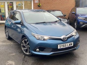 Toyota Auris 1.2 VVT-i Design Hatchback 5dr Petrol Manual Euro 6 (s/s) (116 p