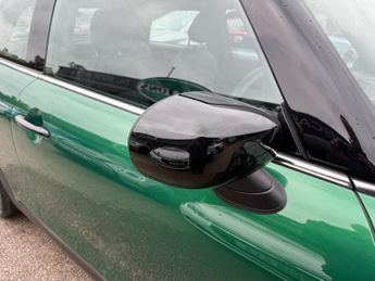 MINI Electric Hatch Cooper SE 32.6kWh Level 3 Hatchback 3dr Electric Auto (184 ps)