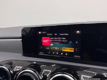 MERCEDES-BENZ A-CLASS 1.3 A200 AMG Line Hatchback 5dr Petrol 7G-DCT Euro 6 (s/s) (163 