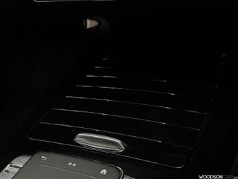 MERCEDES-BENZ A-CLASS 1.3 A200 AMG Line Hatchback 5dr Petrol 7G-DCT Euro 6 (s/s) (163 