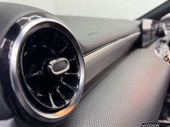 MERCEDES-BENZ A-CLASS 1.3 A200 AMG Line Hatchback 5dr Petrol 7G-DCT Euro 6 (s/s) (163 