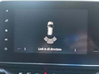 RENAULT TRAFIC 2.0 dCi Blue LL30 Business+ Panel Van 5dr Diesel Manual L2 H1 Eu