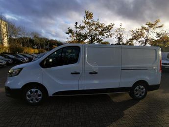 RENAULT TRAFIC 2.0 dCi Blue LL30 Business+ Panel Van 5dr Diesel Manual L2 H1 Eu