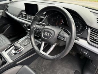 AUDI Q5 2.0 TDI Sport SUV 5dr Diesel S Tronic quattro Euro 6 (s/s) (190 