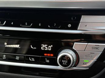 BMW IX3 80kWh Premier Edition SUV 5dr Electric Auto (286 ps)