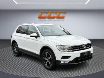 VOLKSWAGEN TIGUAN 2.0 TDI BlueMotion Tech SE Navigation SUV 5dr Diesel DSG 4Motion