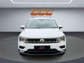 VOLKSWAGEN TIGUAN 2.0 TDI BlueMotion Tech SE Navigation SUV 5dr Diesel DSG 4Motion