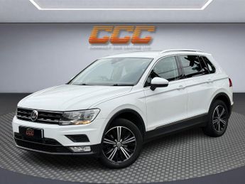 VOLKSWAGEN TIGUAN 2.0 TDI BlueMotion Tech SE Navigation SUV 5dr Diesel DSG 4Motion