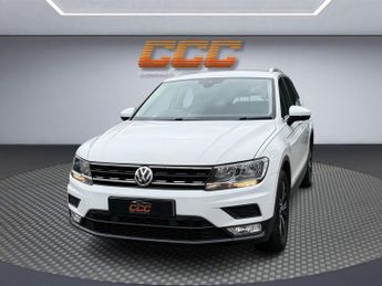 VOLKSWAGEN TIGUAN 2.0 TDI BlueMotion Tech SE Navigation SUV 5dr Diesel DSG 4Motion