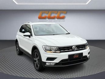 VOLKSWAGEN TIGUAN 2.0 TDI BlueMotion Tech SE Navigation SUV 5dr Diesel DSG 4Motion