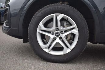 AUDI Q5 2.0 TDI 40 Sport Sportback 5dr Diesel S Tronic quattro Euro 6 (s