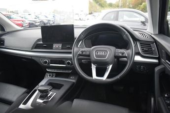 AUDI Q5 2.0 TDI 40 Sport Sportback 5dr Diesel S Tronic quattro Euro 6 (s