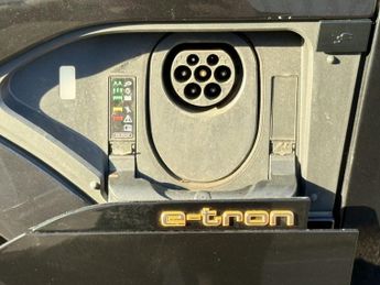 AUDI E-TRON 55 SUV 5dr Electric Auto quattro 95kWh (408 ps)
