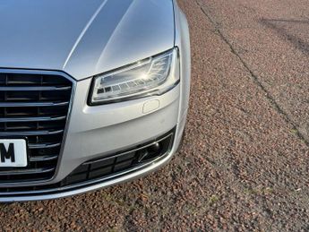 AUDI A8 3.0 TDI V6 SE Executive Saloon 4dr Diesel Tiptronic quattro Euro
