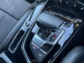 AUDI A4 AVANT 2.0 TFSI 40 Black Edition Estate 5dr Petrol S Tronic Euro 6 (s/s