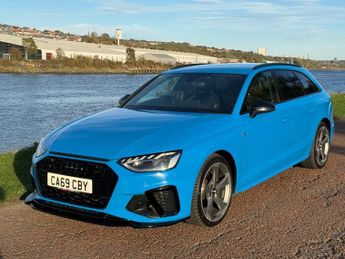 AUDI A4 AVANT 2.0 TFSI 40 Black Edition Estate 5dr Petrol S Tronic Euro 6 (s/s