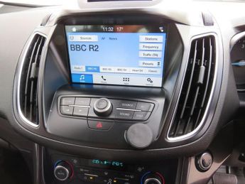 FORD GRAND C-MAX 2.0 TDCi Titanium MPV 5dr Diesel Powershift Euro 6 (s/s) (150 ps