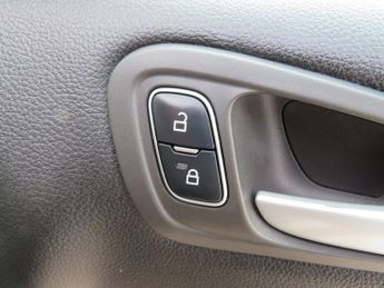 FORD GRAND C-MAX 2.0 TDCi Titanium MPV 5dr Diesel Powershift Euro 6 (s/s) (150 ps