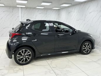 TOYOTA YARIS 1.5 VVT-h Design Hatchback 5dr Petrol Hybrid E-CVT Euro 6 (s/s)