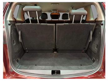 VAUXHALL ZAFIRA TOURER 1.4i Turbo SRi Nav MPV 5dr Petrol Auto Euro 6 (140 ps)