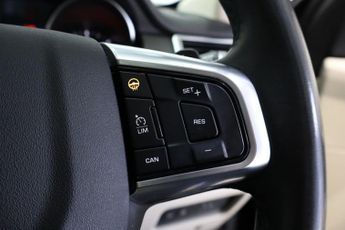 LAND ROVER DISCOVERY SPORT 2.0 SD4 HSE Luxury SUV 5dr Diesel Auto 4WD Euro 6 (s/s) (240 ps)