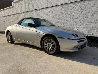 Alfa Romeo Spider 2.0 T.Spark 16V Turismo Convertible 2dr Petrol Manual (220 g/km,