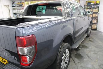 FORD RANGER 3.2 TDCi Wildtrak Pickup Double Cab 4dr Diesel Auto 4WD Euro 5 (