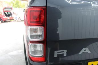 FORD RANGER 3.2 TDCi Wildtrak Pickup Double Cab 4dr Diesel Auto 4WD Euro 5 (