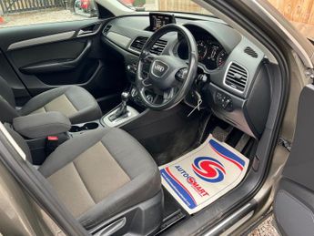 AUDI Q3 2.0 TDI SE SUV 5dr Diesel S Tronic quattro Euro 5 (s/s) (177 ps)