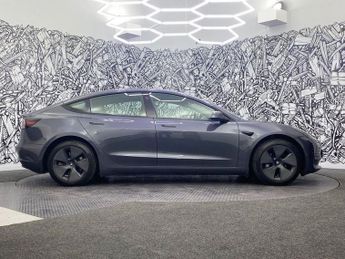 TESLA Model 3 (Dual Motor) Long Range Saloon 4dr Electric Auto 4WDE (346 ps)