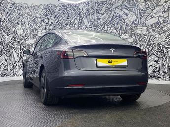 TESLA Model 3 (Dual Motor) Long Range Saloon 4dr Electric Auto 4WDE (346 ps)