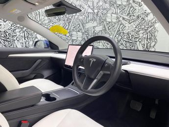TESLA Model 3 (Dual Motor) Long Range Saloon 4dr Electric Auto 4WDE (346 ps)