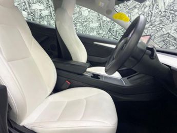 TESLA Model 3 (Dual Motor) Long Range Saloon 4dr Electric Auto 4WDE (346 ps)