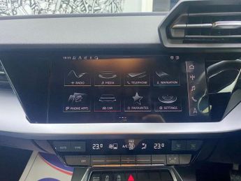 AUDI A3 1.0 TFSI 30 Sport Sportback 5dr Petrol S Tronic Euro 6 (s/s) (11