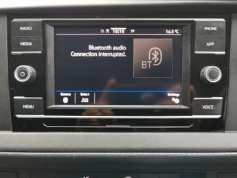 VOLKSWAGEN TRANSPORTER 2.0 TDI T30 Highline Panel Van 5dr Diesel DSG FWD SWB Euro 6 (s/