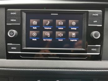 VOLKSWAGEN TRANSPORTER 2.0 TDI T30 Highline Panel Van 5dr Diesel DSG FWD SWB Euro 6 (s/