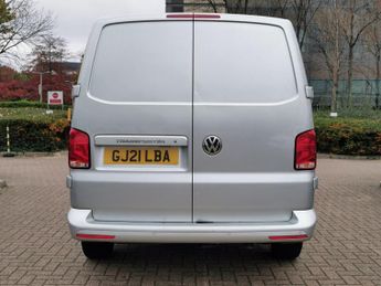 VOLKSWAGEN TRANSPORTER 2.0 TDI T30 Highline Panel Van 5dr Diesel DSG FWD SWB Euro 6 (s/