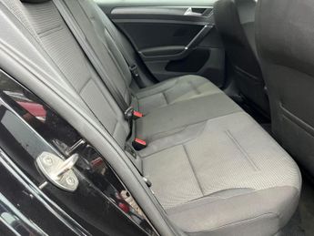 VOLKSWAGEN GOLF 1.5 TSI EVO SE Nav Estate 5dr Automatic