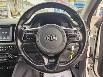 KIA NIRO 1.6h GDi 2 SUV 5dr Petrol Hybrid DCT Euro 6 (s/s) (139 bhp)
