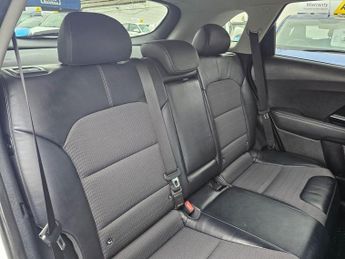 KIA NIRO 1.6h GDi 2 SUV 5dr Petrol Hybrid DCT Euro 6 (s/s) (139 bhp)