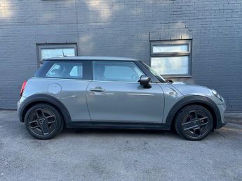 MINI Electric Hatch Cooper SE 32.6kWh Level 1 Hatchback 3dr Electric Auto (184 ps)