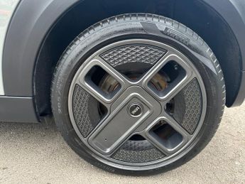 MINI Electric Hatch Cooper SE 32.6kWh Level 1 Hatchback 3dr Electric Auto (184 ps)