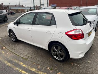 TOYOTA AURIS 1.8 VVT-h T SPIRIT 1.8 HYBRID AUTOMATIC 5DR HATCHBACK PETROL HYB